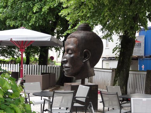 Skulptur im Posthof.JPG