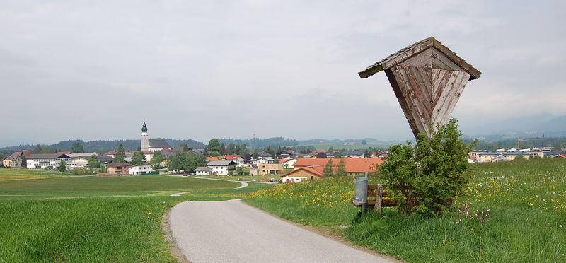 Datei:Eugendorfblick DSC 0052.jpg
