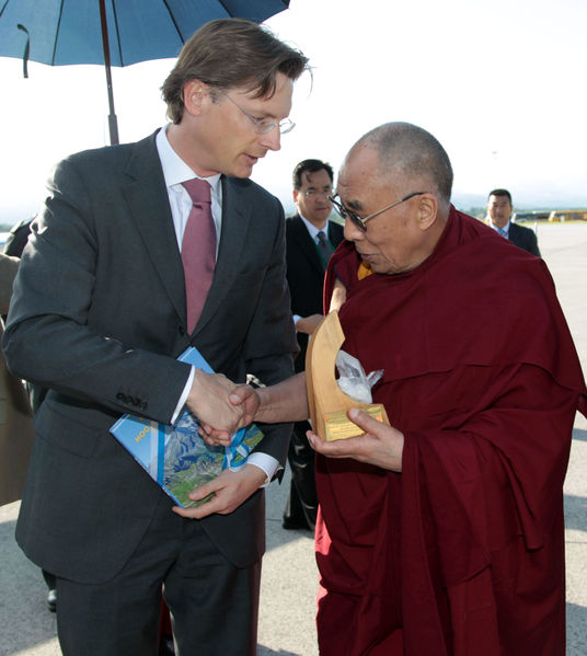 Datei:Hoerl Johannes Dalai Lama.jpg