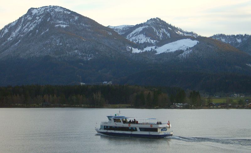Datei:Wolfgangseeschifffahrt 2009.jpg