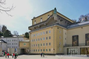 Bühnenhaus Haus Mozart Salzburg.jpg