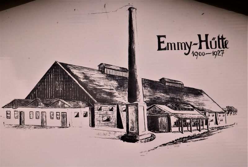 Datei:Emmy-Hütte Hackenbuch.jpeg