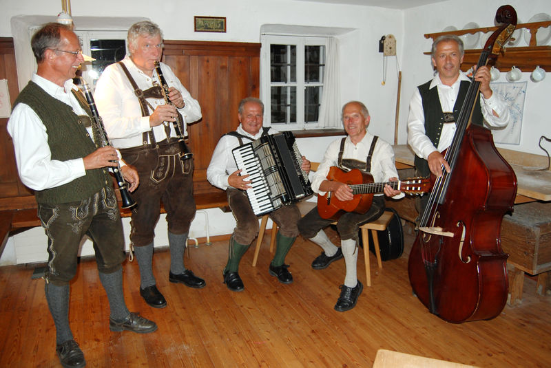 Datei:Reitbauern Klarinettenmusi.jpg