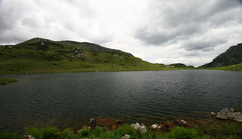 Datei:Oberhüttensee 28469 2016-06-28.jpg