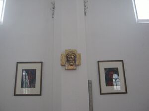 Dornengekröntes Christushaupt Andräkirche.jpg