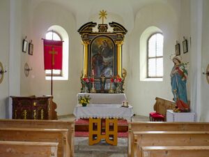 Filialkirche zum hl. Jakobus dem Älteren in Unzing Altar.JPG