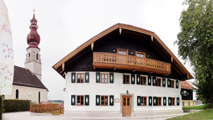 Mesnergut Hallwang.JPG