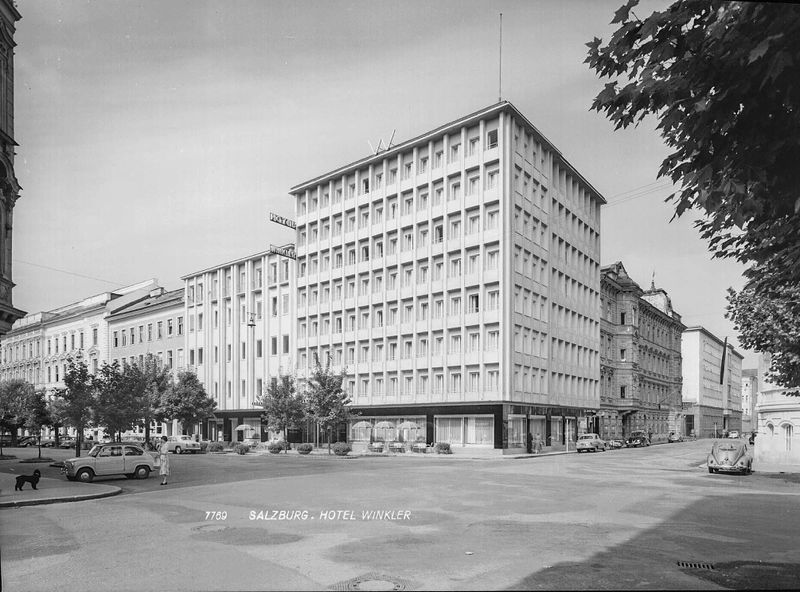 Datei:Hotel Winkler Neustadt Salzburg.jpg