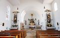 Altar der Pfarrkirche Seeham nach Neugestaltung, Aufnahme 2019.jpg