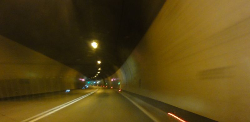Datei:Henndorfer Umfahrungstunnel.jpg