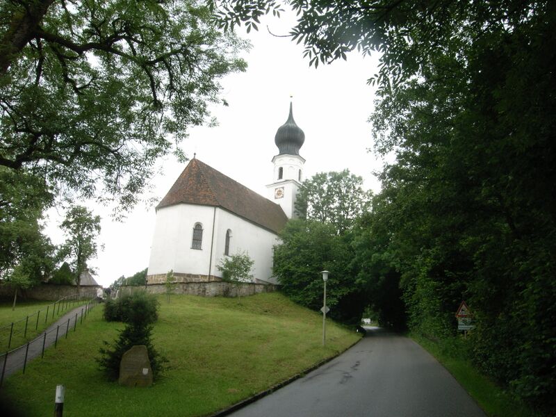 Datei:Ainring, Kirche.jpg