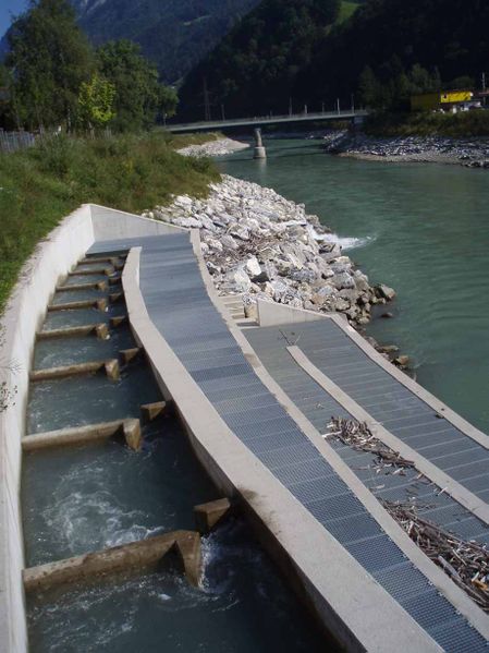 Datei:Fischtreppe01.jpg