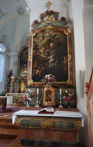 DSC04480 rechter Seitenaltar.JPG