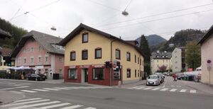 Tapezierer Brugger.jpg