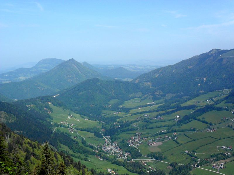 Datei:Gaissauansicht vom Schlenken aus.jpg
