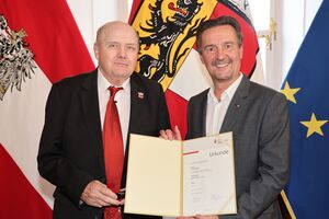 Josef Burger Salzburger Sportehrenlorbeer in Silber.jpg