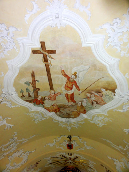 Datei:Deckengemälde in der Kreuzkapelle.jpg