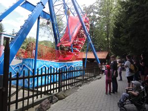 Piratenschiff in stürmischer See.JPG