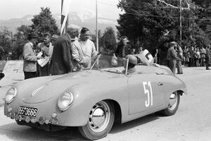 Strassenrennen Hallein 1953 01.jpg