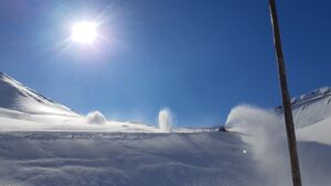 Großglockner Hochalpenstraße Schneeräumung 2021 33.jpg