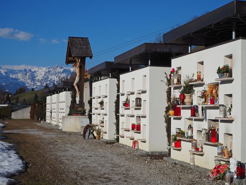 Datei:St. Johann Friedhof 06.jpg