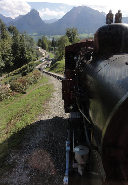 Datei:Talbahnhof bald in Sicht.jpg