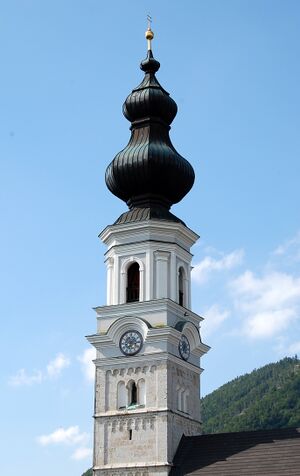 Kirchturm in Faistenau.jpg