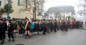 Nach dem Dankgottesdienst.JPG