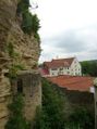 Blick von der Höhlenburg zur Schlossbrauerei.jpg