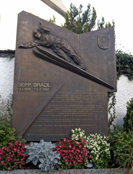 Datei:Mühbach Bradldenkmal.jpg