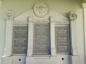 Pfarrkirche Tweng Grabmal 20250918 1 (22).jpg
