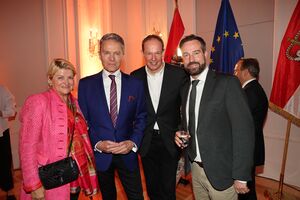 Club Salzburg Wien Muhr Schnöll Maldeghem.jpg