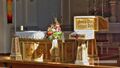 Stadtpfarrkirche zum heiligen Nikolaus Neumarkt am Wallersee Herbstlicht.jpg