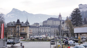 Ausblick von der Gilbert-Schuchter-Stiege.JPG