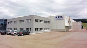 Rex in der Sonystraße.jpg