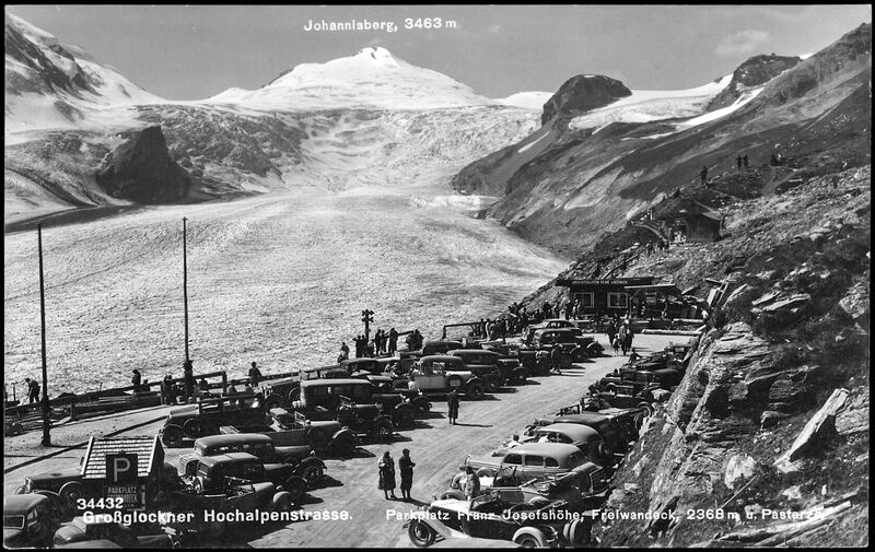 Datei:Parkplatz Freiwandeck Großglockner 1936.jpg