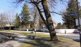 Peter-Kreuder-Weg.jpg