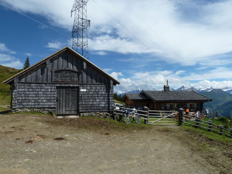 Datei:Sonnbergalm, uttendorf 3.jpg