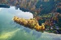 Marieninsel Wallersee Herbst 2022.jpg