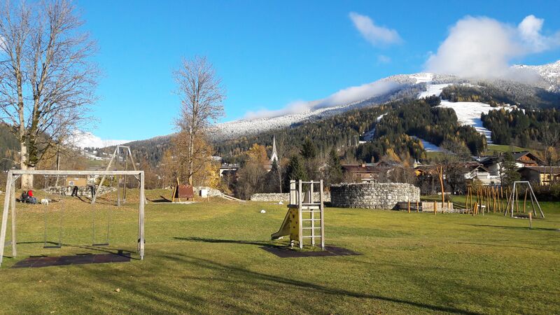 Datei:Burgruine Wagrain 20211105 8.jpg