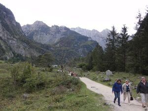 Der Weg zum Obersee.jpg
