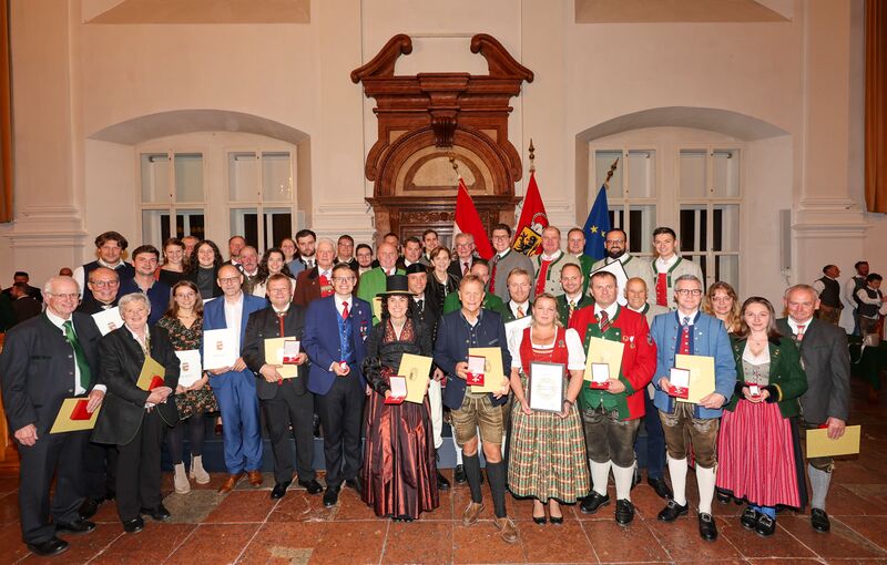 Datei:Ehrungsfestakt Volkskultur 2024.jpg