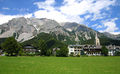 Ramsau mit Dachstein.jpg