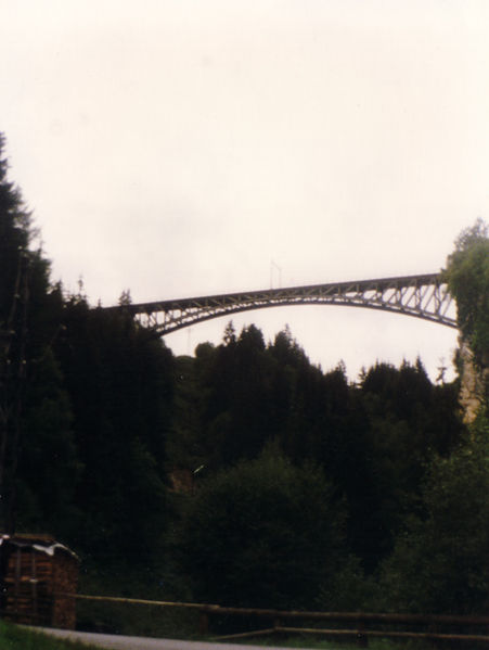 Datei:Angertalbrücke 1992.jpg
