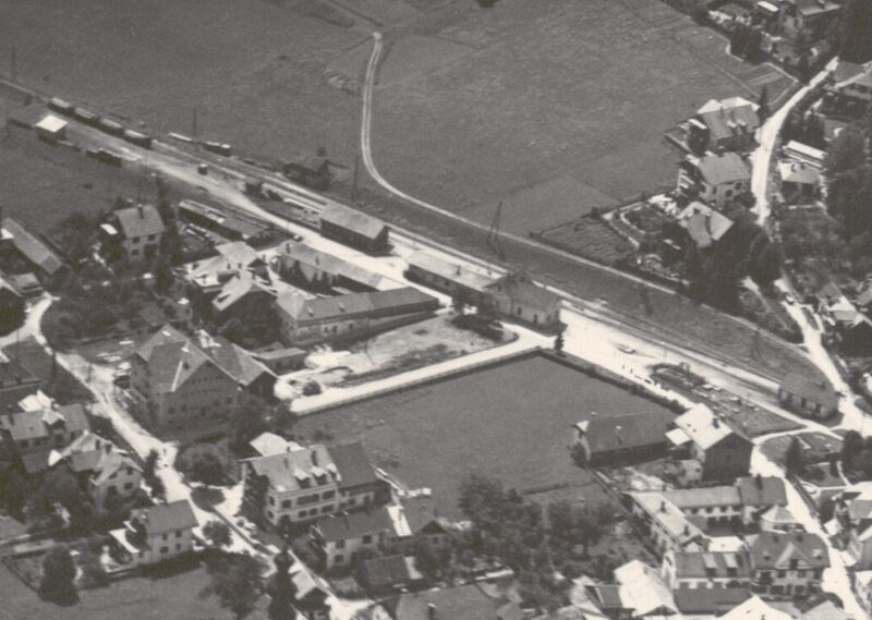Datei:Bahnhof St. Gilgen 1930.jpg