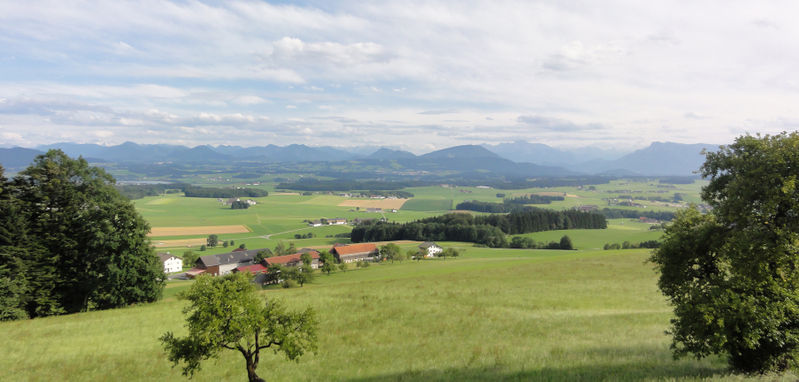 Datei:Ausblick vom Buchbergwirt.jpg
