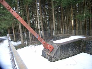 Höglsender, Verankerung.jpg
