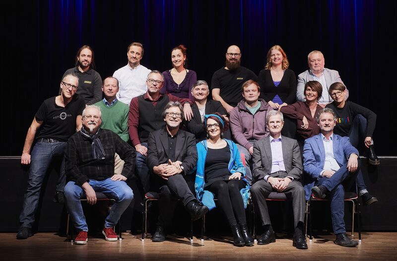 Datei:Kunstbox Team 2020.jpg