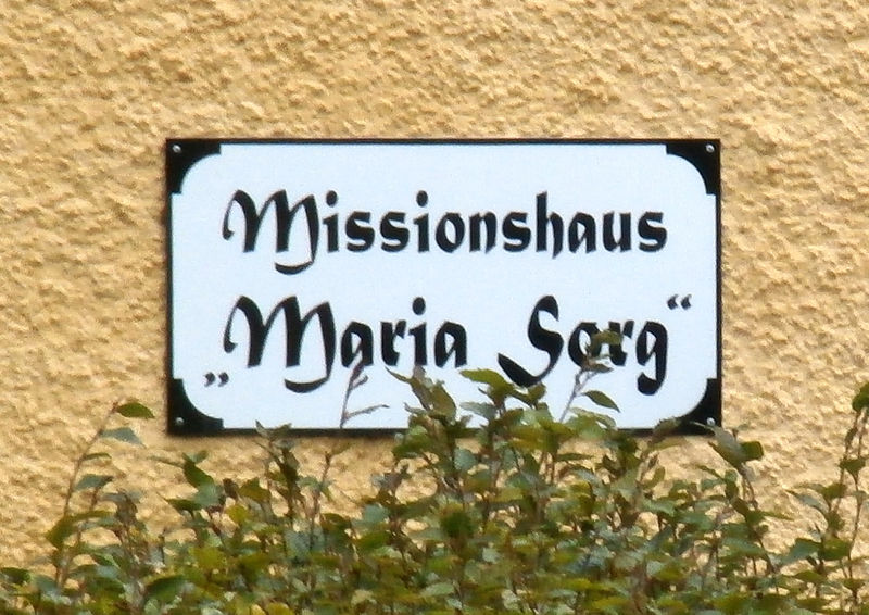 Datei:Maria Sorg, Hausschild.jpg