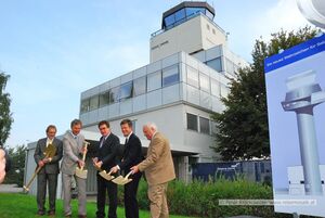 2011 10 05 Tower Salzburg Spatenstich 27.jpg